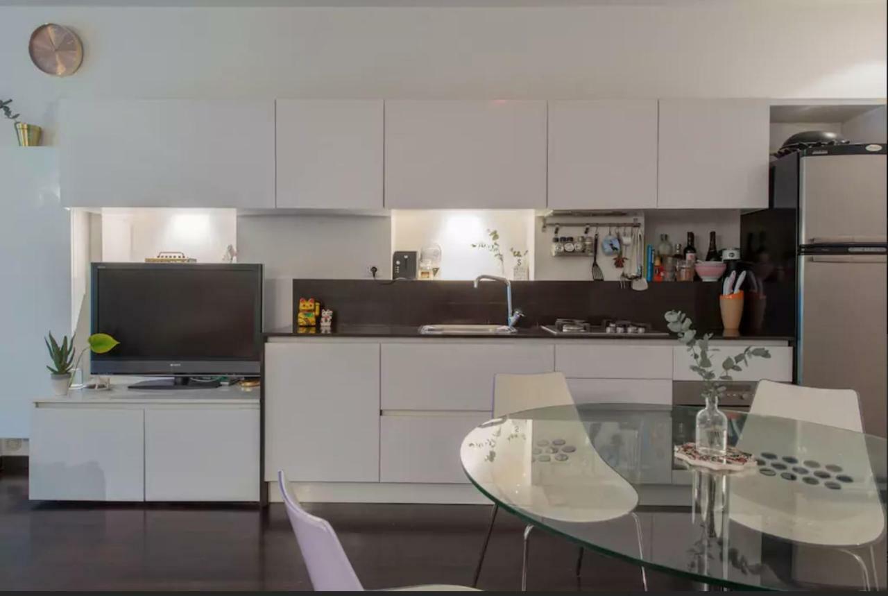 Lovely Apartment In The Heart Of ميلان المظهر الخارجي الصورة